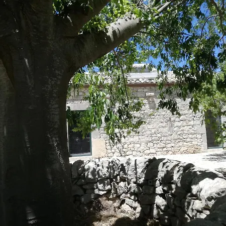 Fondo Paliemmu Modica
