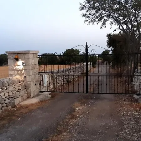 Farm stay Fondo Paliemmu Modica